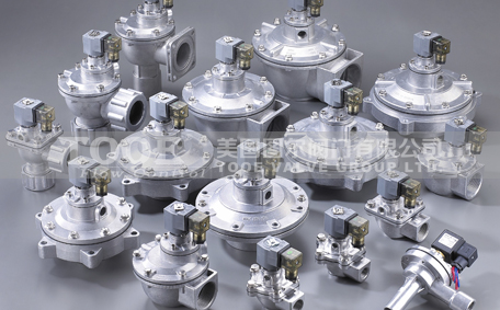 �M(j��n)���}�_늴��y